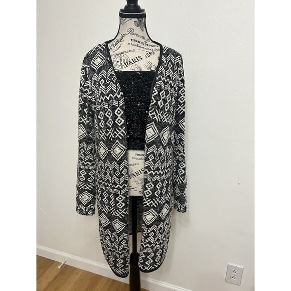 Forever 21 Black And White Long Sweater Duster Streetstyle Cozy Layering Sz S - Picture 1 of 4